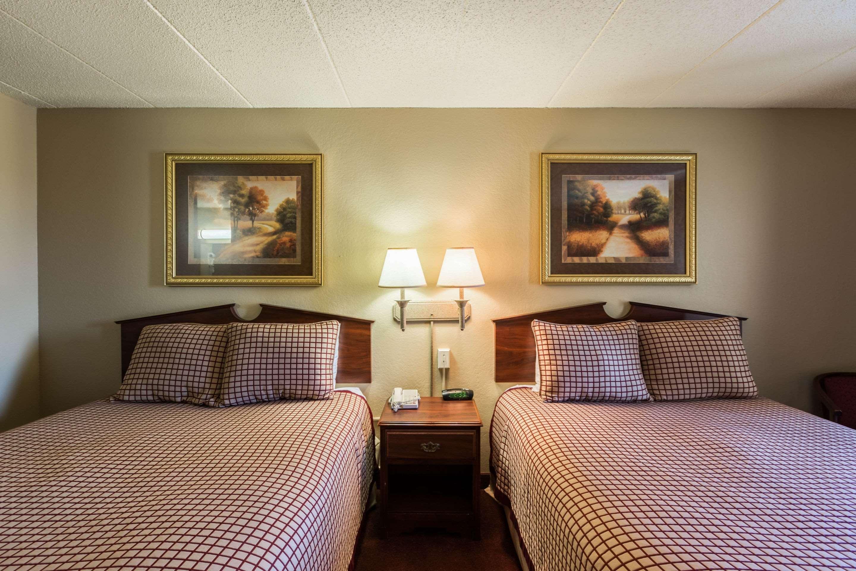 Rodeway Inn Norfolk Εξωτερικό φωτογραφία