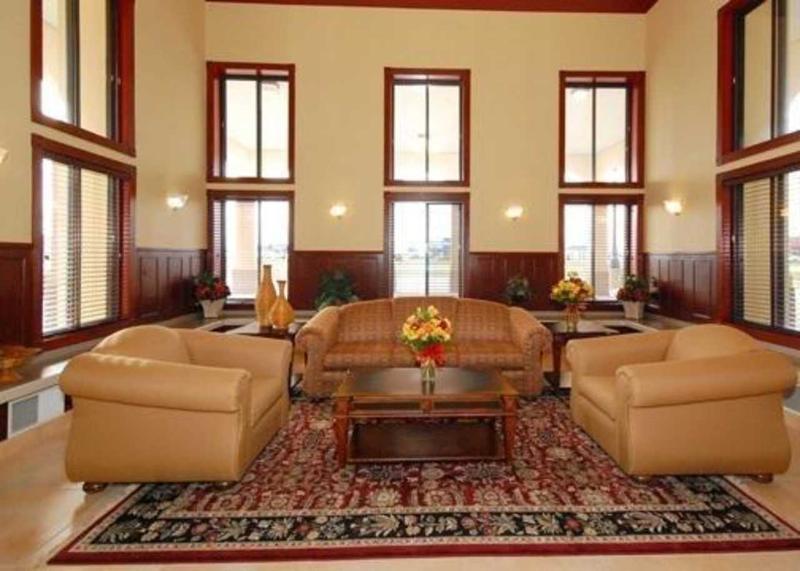 Rodeway Inn Norfolk Εσωτερικό φωτογραφία