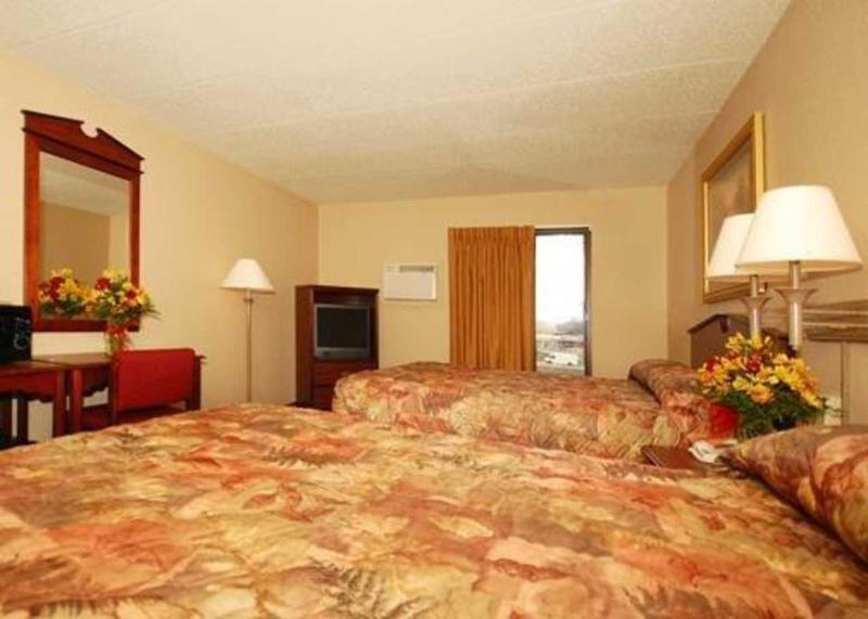 Rodeway Inn Norfolk Εξωτερικό φωτογραφία