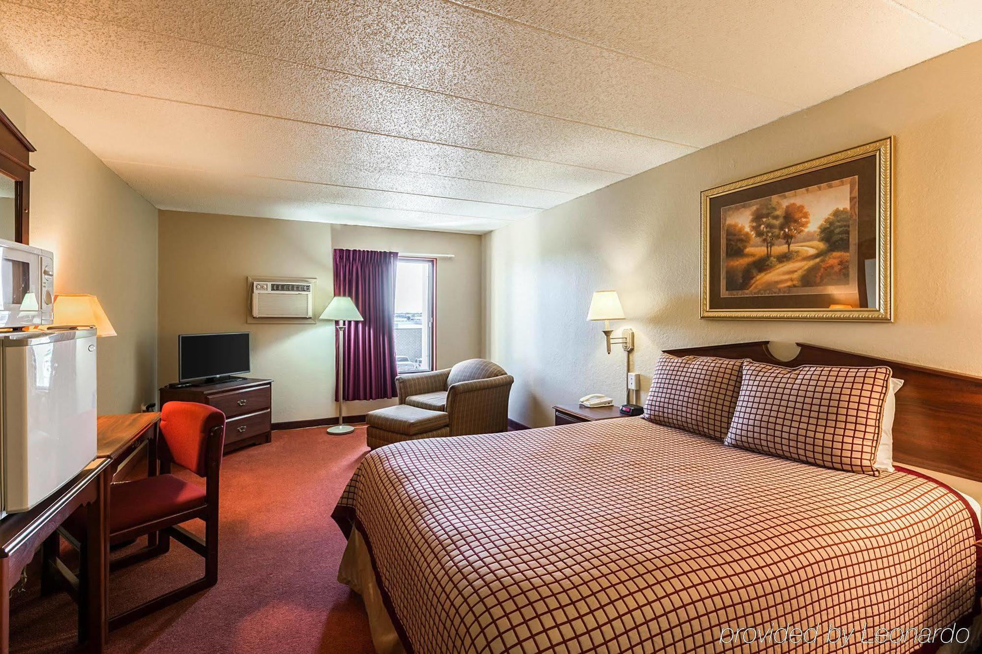 Rodeway Inn Norfolk Εξωτερικό φωτογραφία